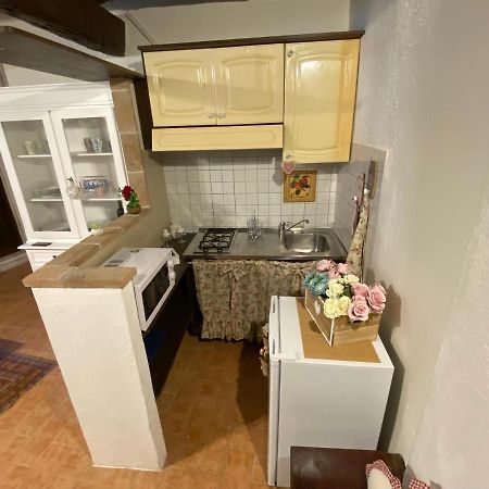 Torre Iolanda Bed & Breakfast Campagnano Di Roma Exterior foto